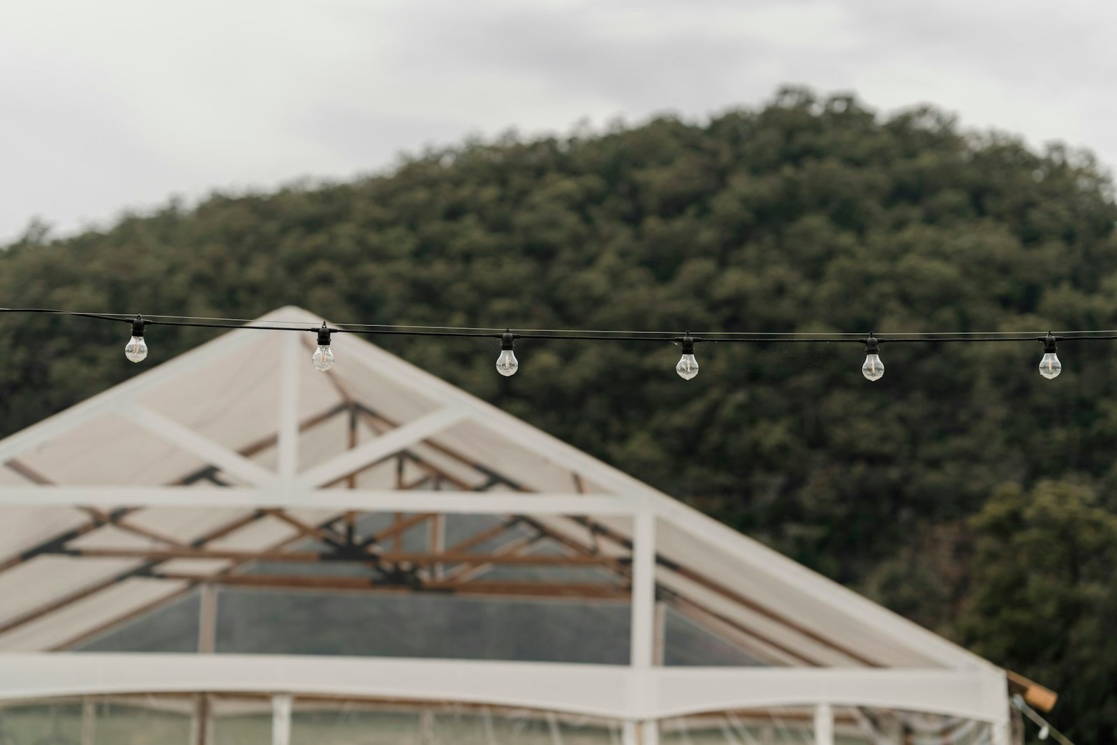 Aluminium tent frame structure